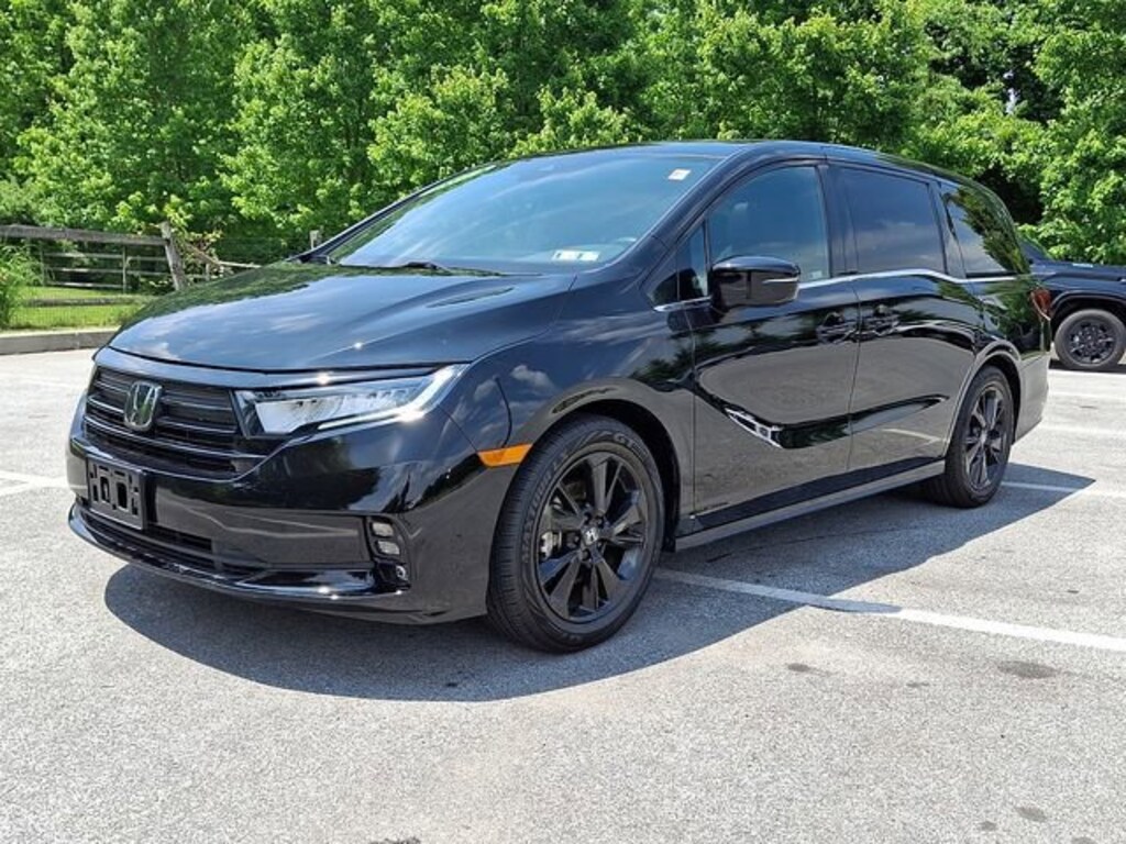 Used 2024 Honda Odyssey Sport Van