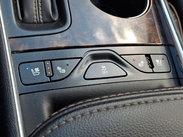 2015 Chevrolet Impala 2LZ - Photo 24
