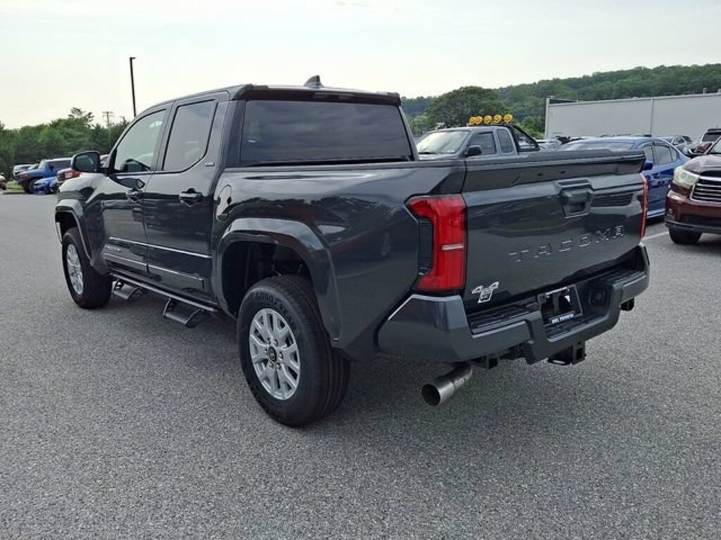 New 2026 Toyota Tacoma SR5 Truck Double Cab
