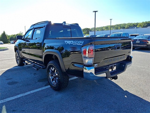 2023 Toyota Tacoma TRD Off-Road photo 4
