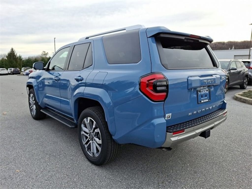 New 2025 Toyota 4Runner i-FORCE MAX Limited i-FORCE MAX SUV