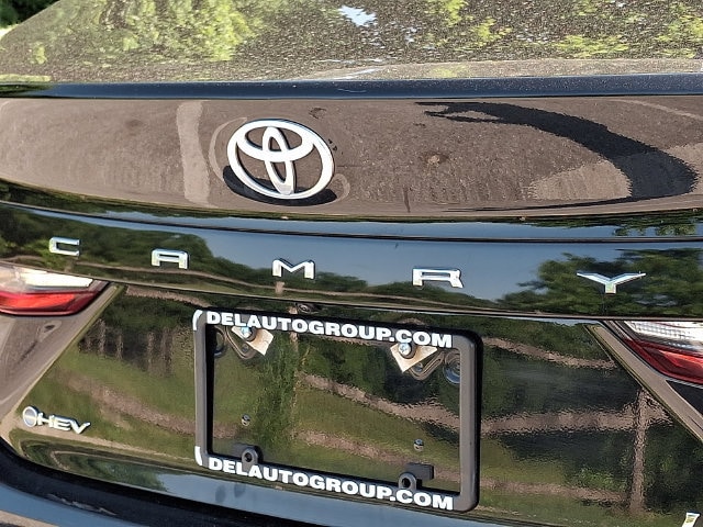 2025 Toyota Camry LE - Photo 29
