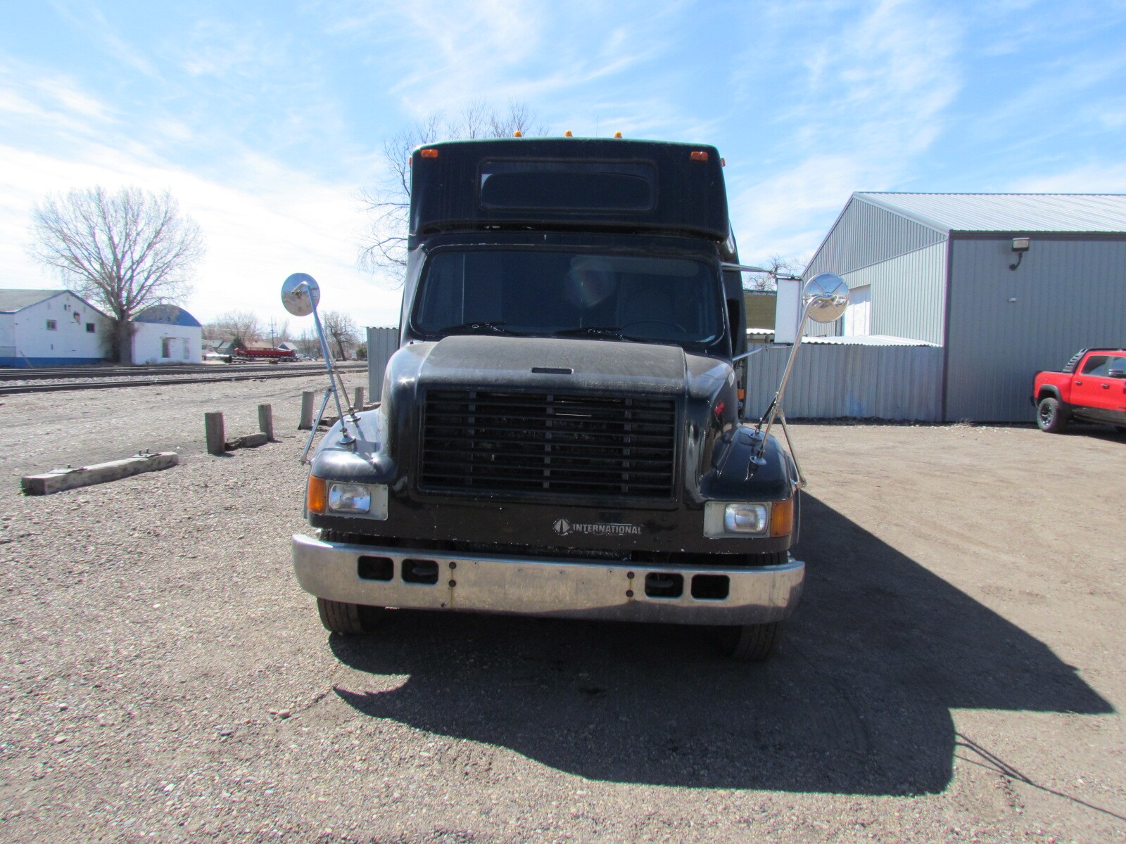 1998 International 3400 photo 2