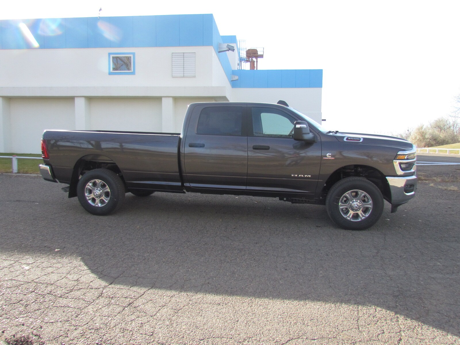 2026 Ram 3500 Big Horn photo 3