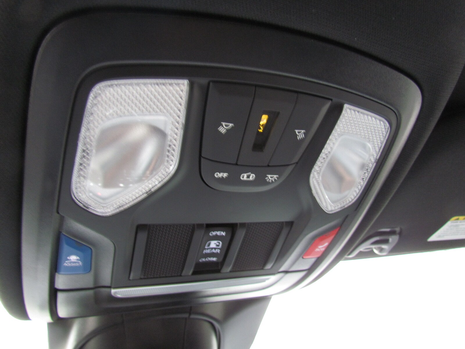 2026 RAM 3500 Big Horn - Photo 12