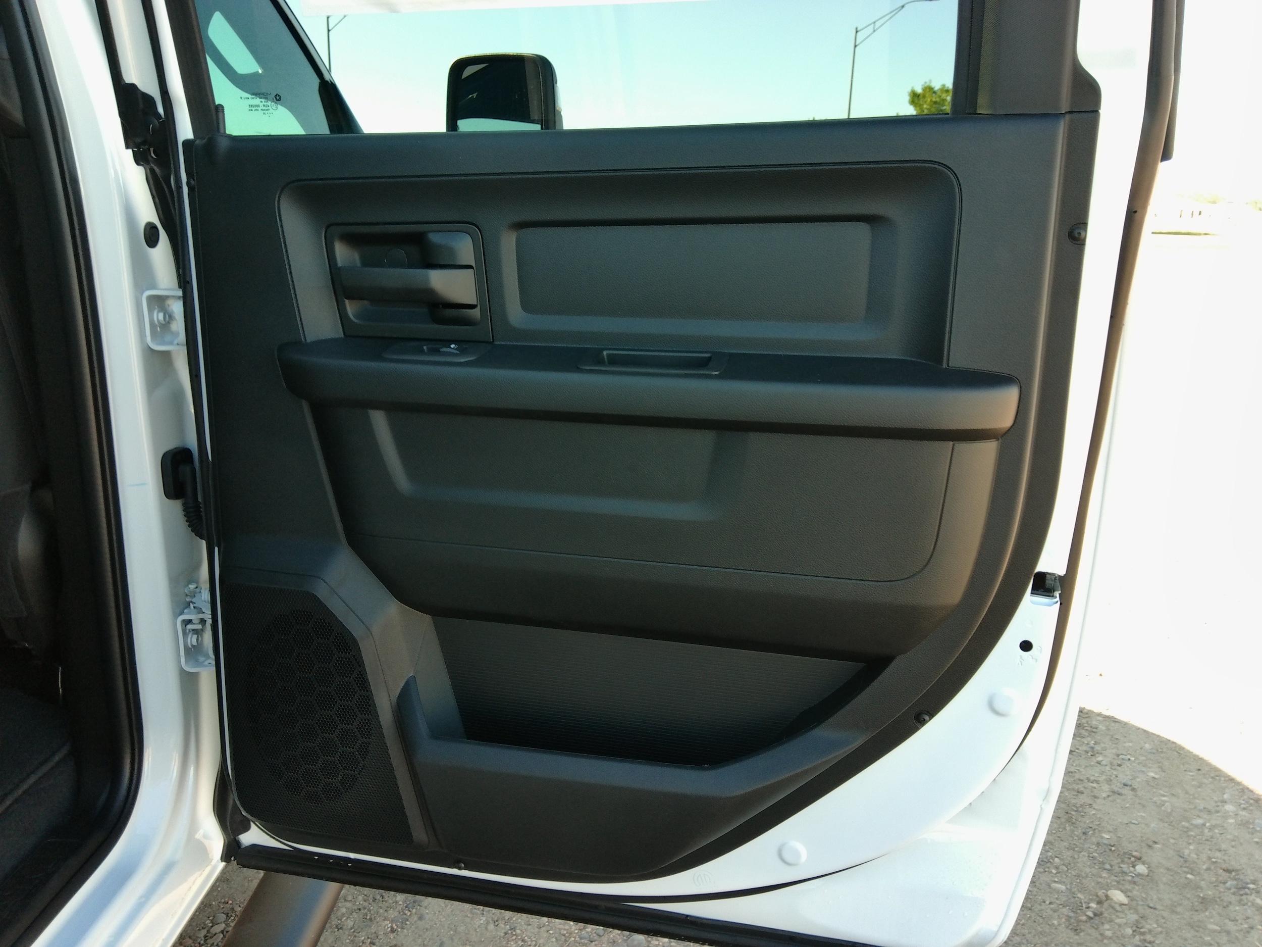 2026 RAM 3500 Tradesman - Photo 13
