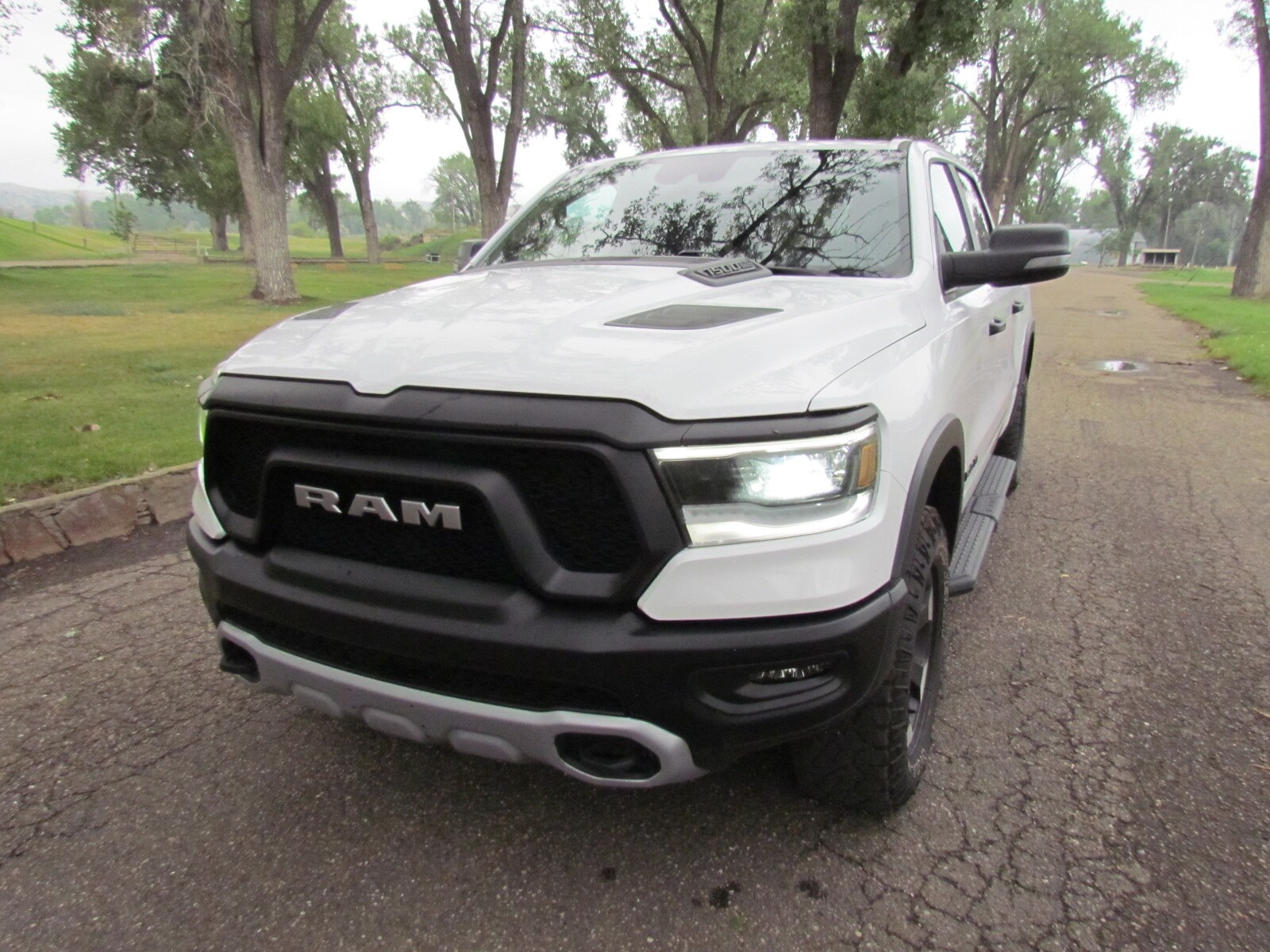 2024 Ram 1500 Rebel photo 3