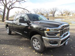 2026 Ram 3500 BIG HORN CREW CAB 4X4 8' BOX Pickup