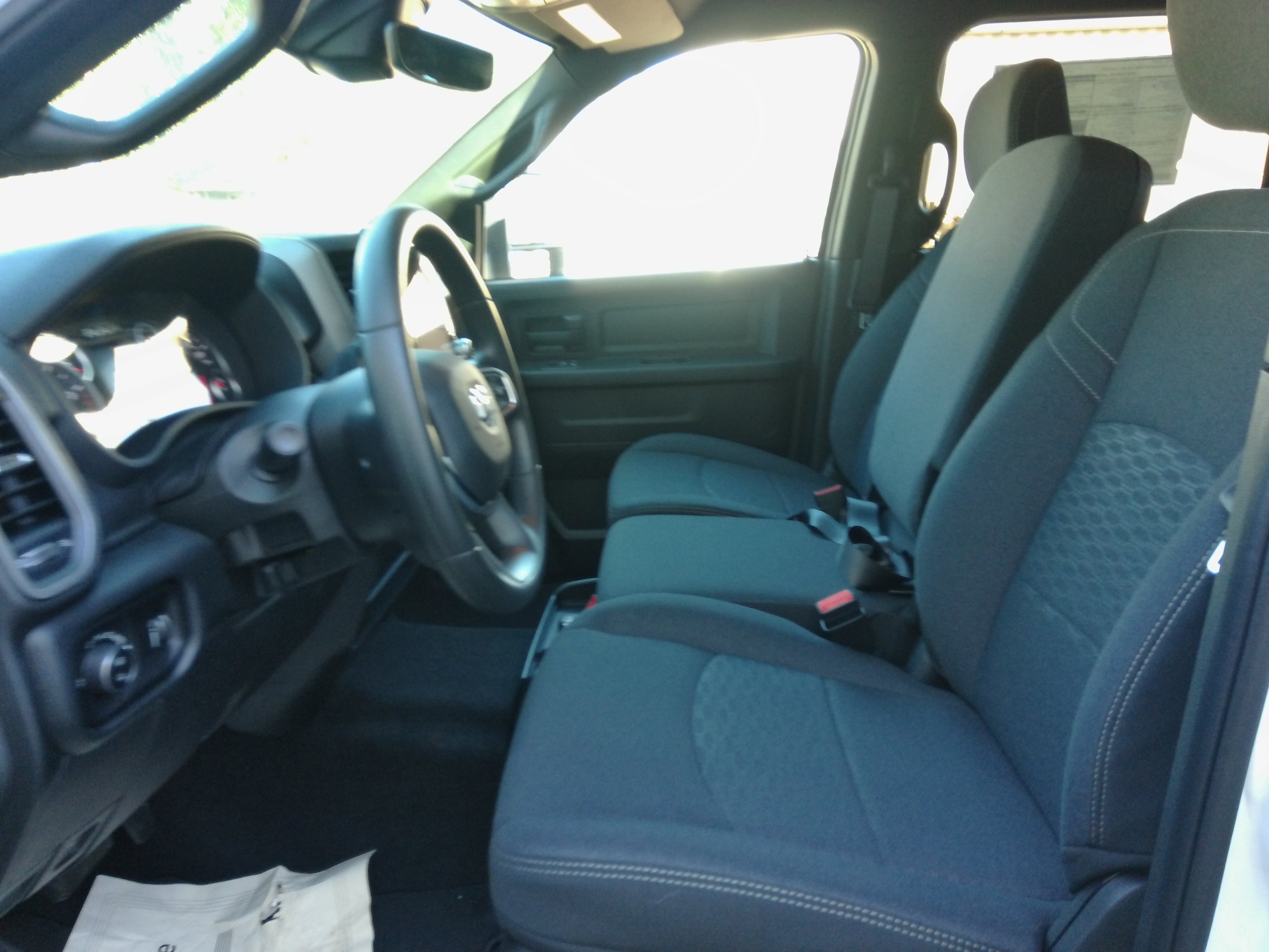 2026 RAM 3500 Tradesman - Photo 25