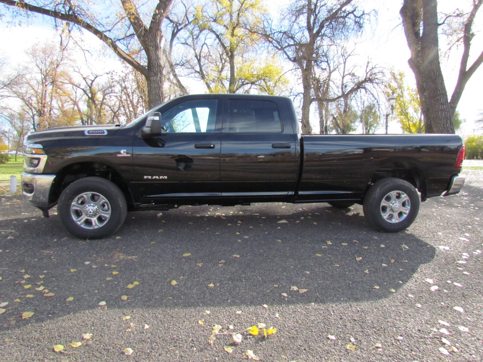 2026 Ram 3500 Big Horn photo 2