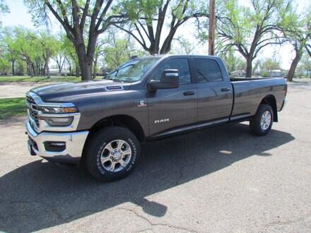 2025 Ram 3500 BIG HORN CREW CAB 4X4 8' BOX Pickup