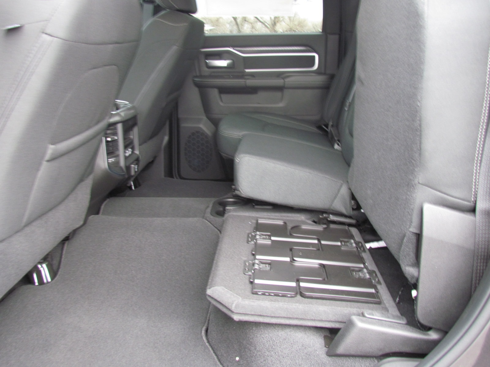 2026 RAM 3500 Big Horn - Photo 18