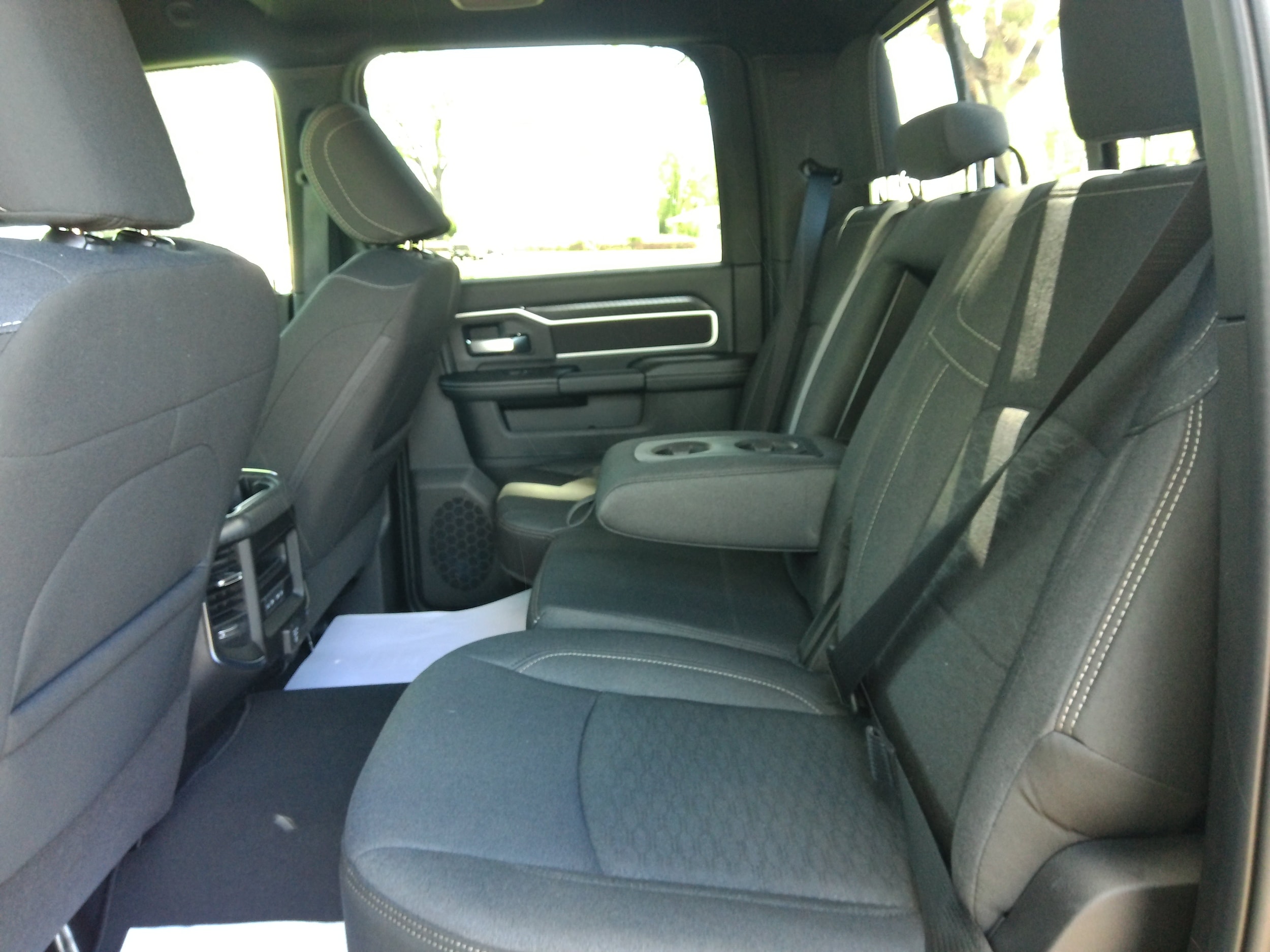 2026 RAM 3500 Big Horn - Photo 20