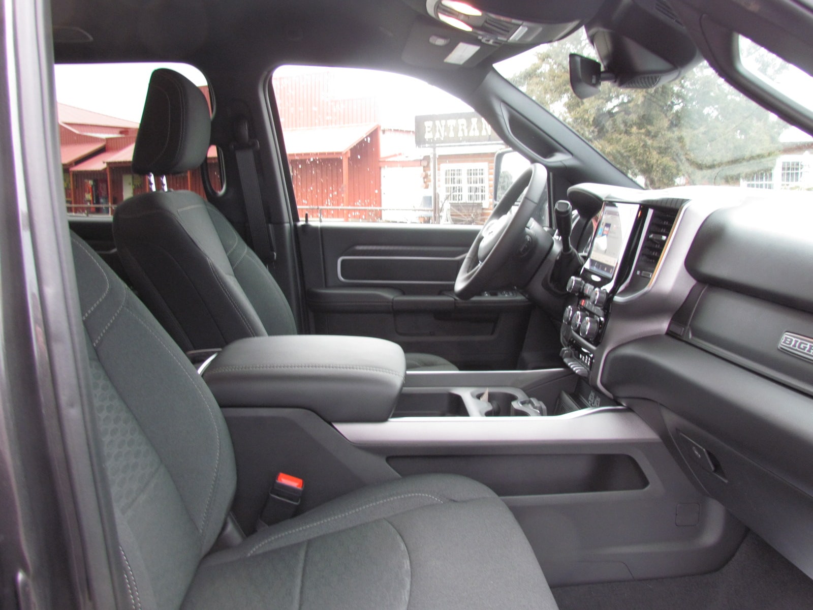 2026 RAM 3500 Big Horn - Photo 27