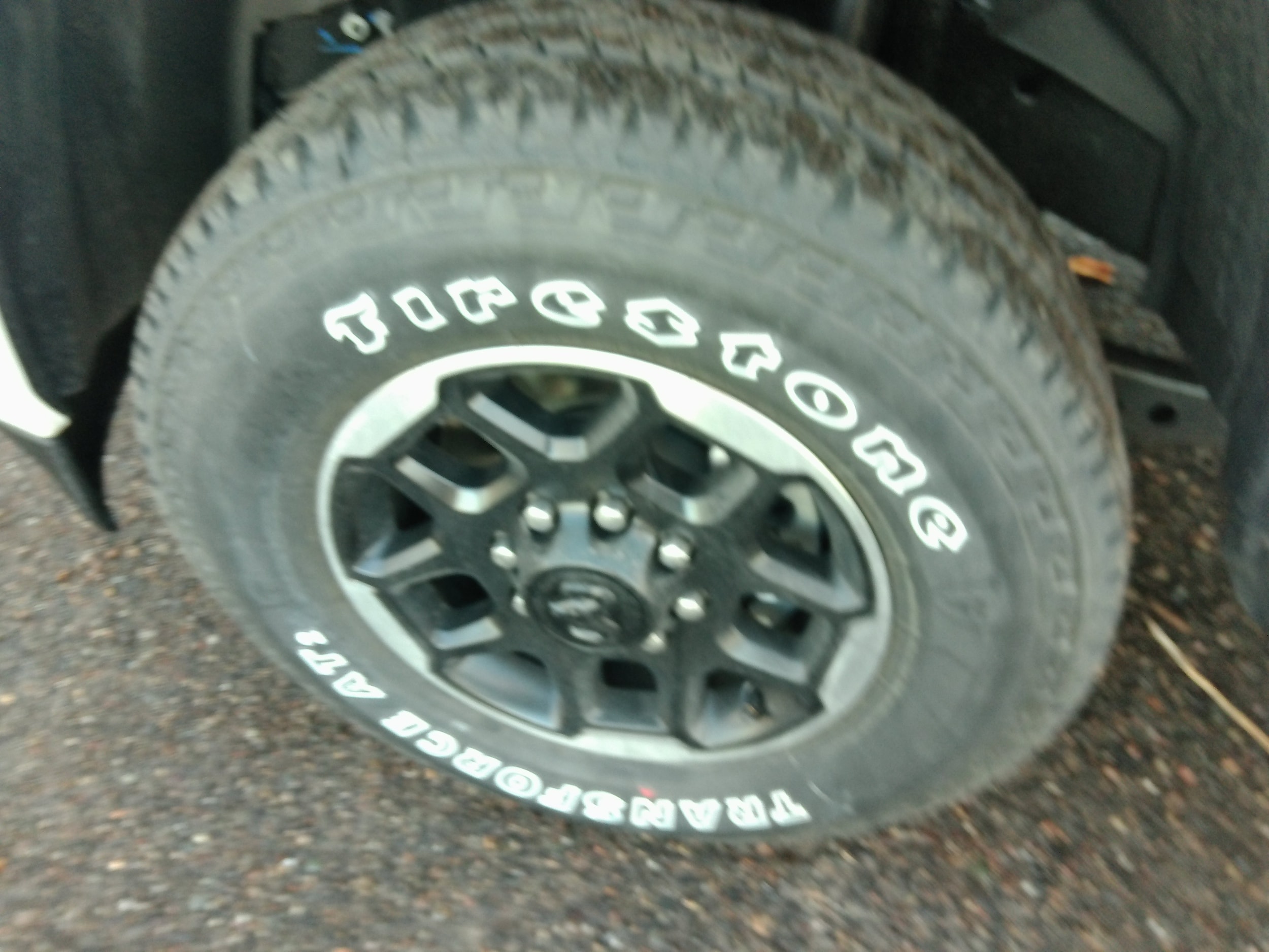 2026 RAM 3500 Laramie - Photo 9