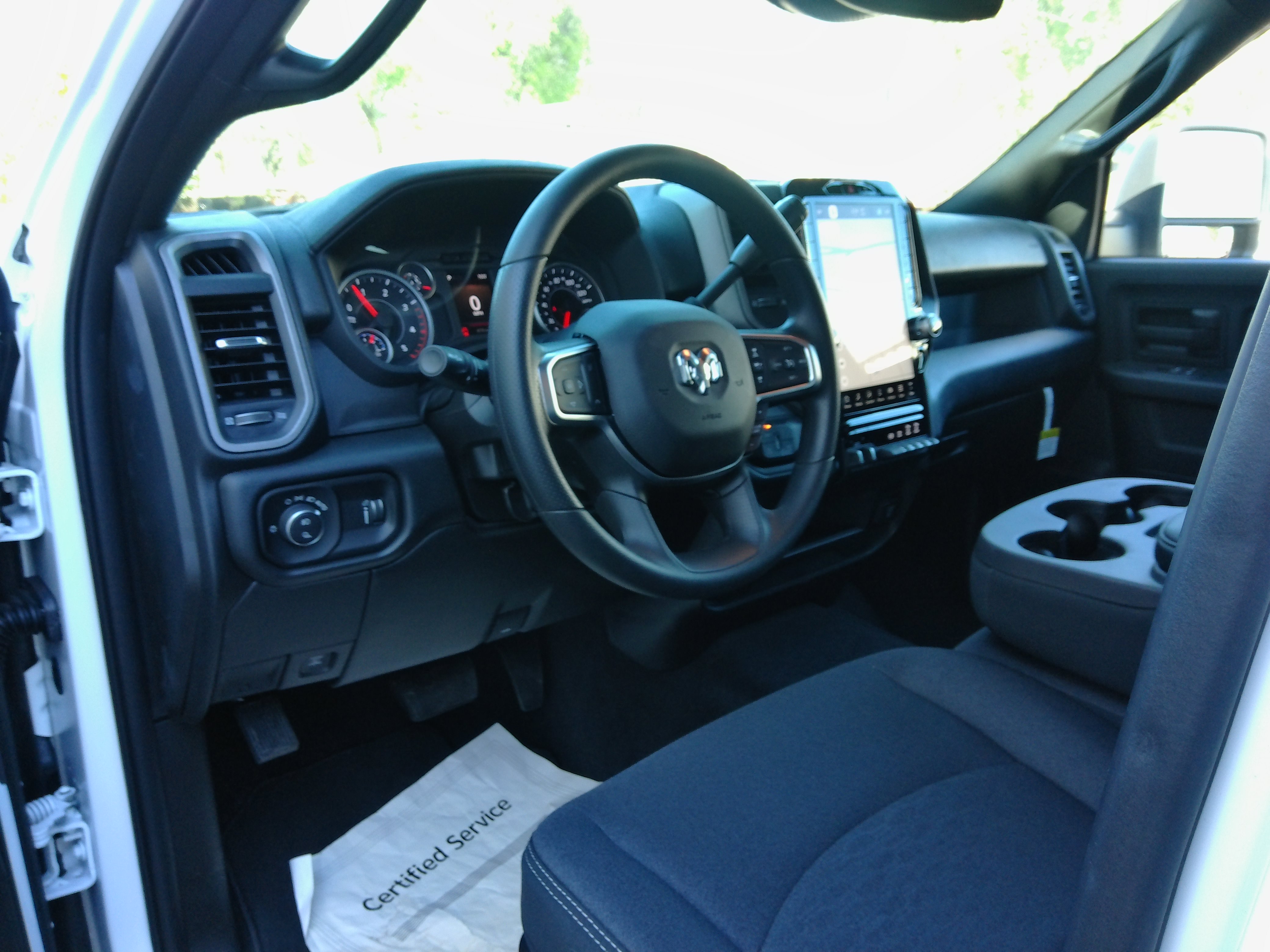 2026 RAM 3500 Tradesman - Photo 27
