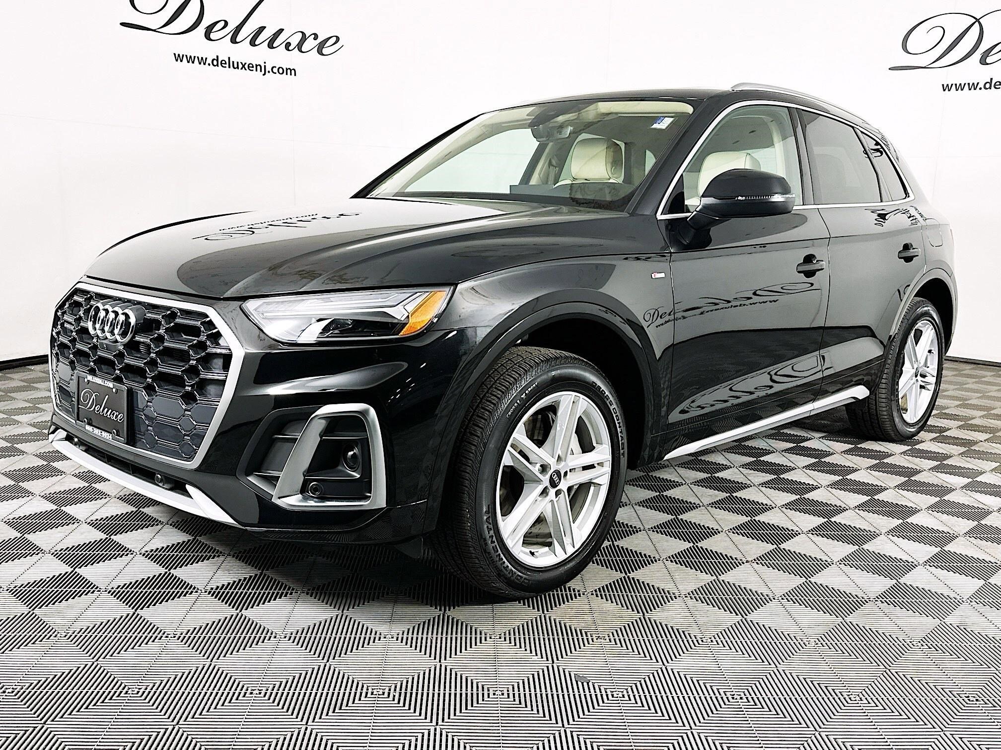2024 Audi Q5 55 TFSI S line Premium Plus photo 3