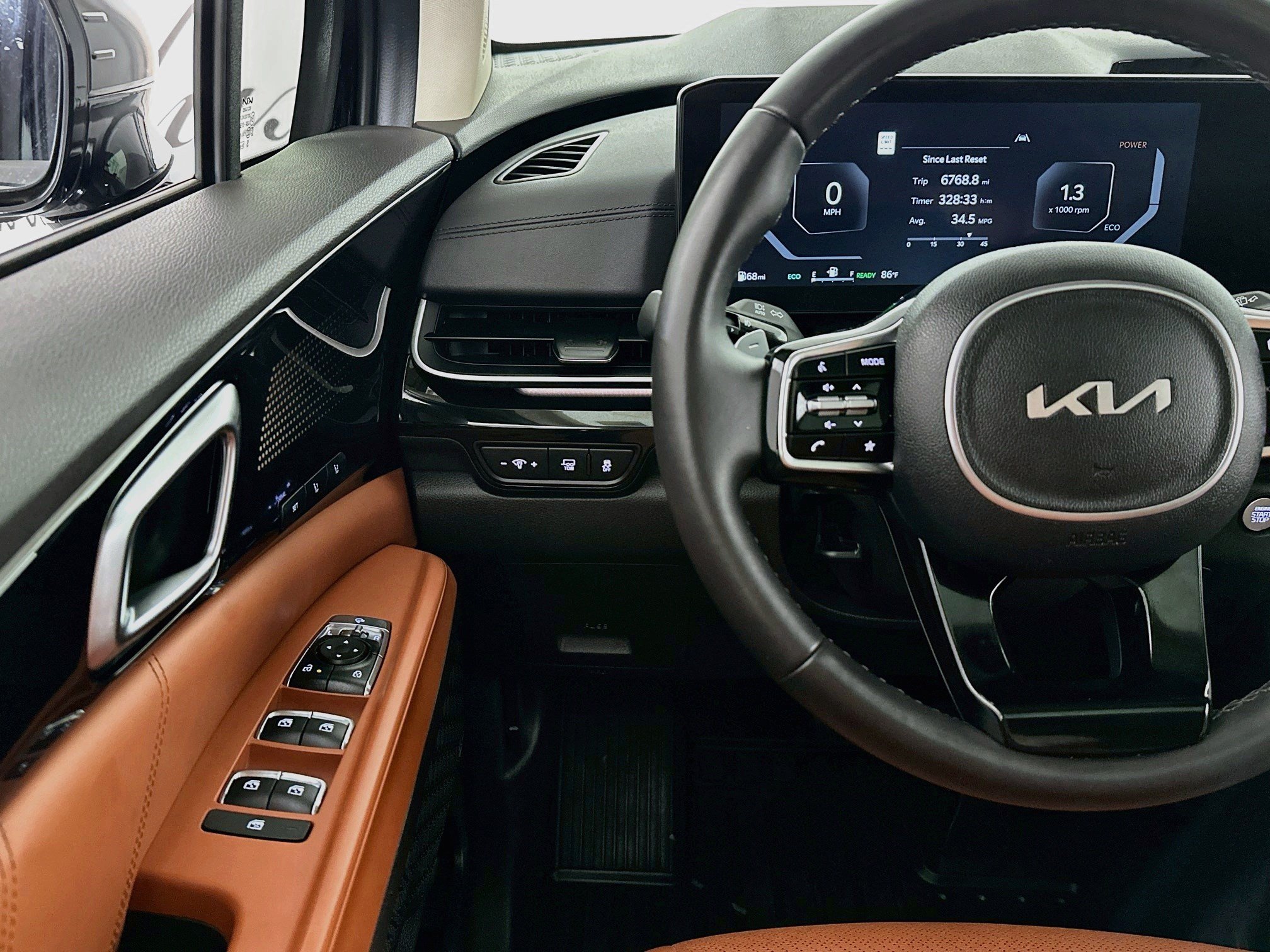 2025 Kia Carnival 9