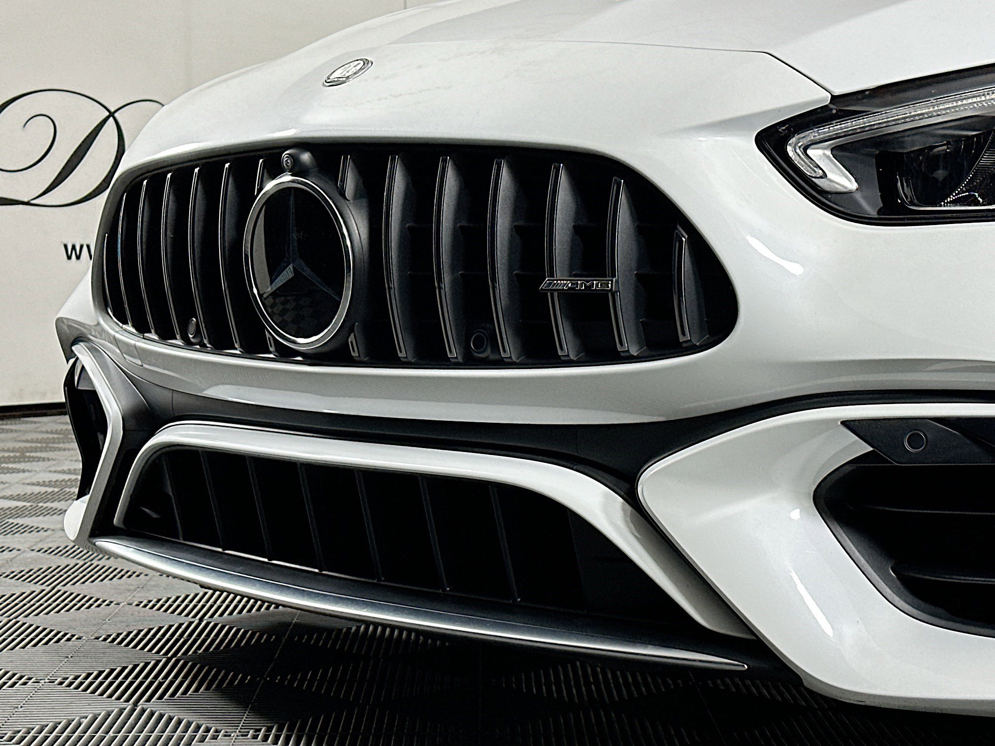 2024 Mercedes-Benz C-Class Sedan AMG C63 - Photo 33