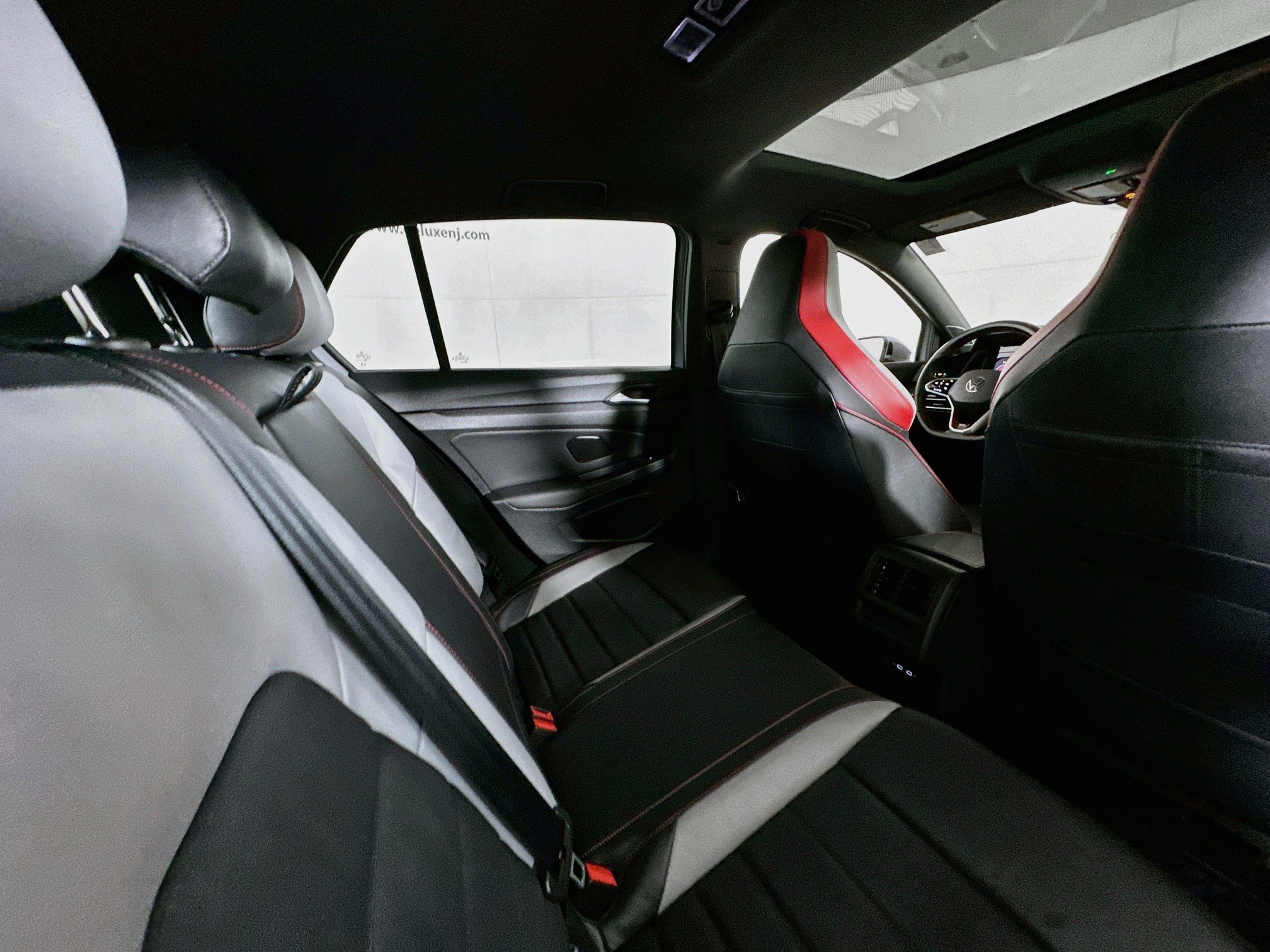 2023 Volkswagen Golf GTI 27