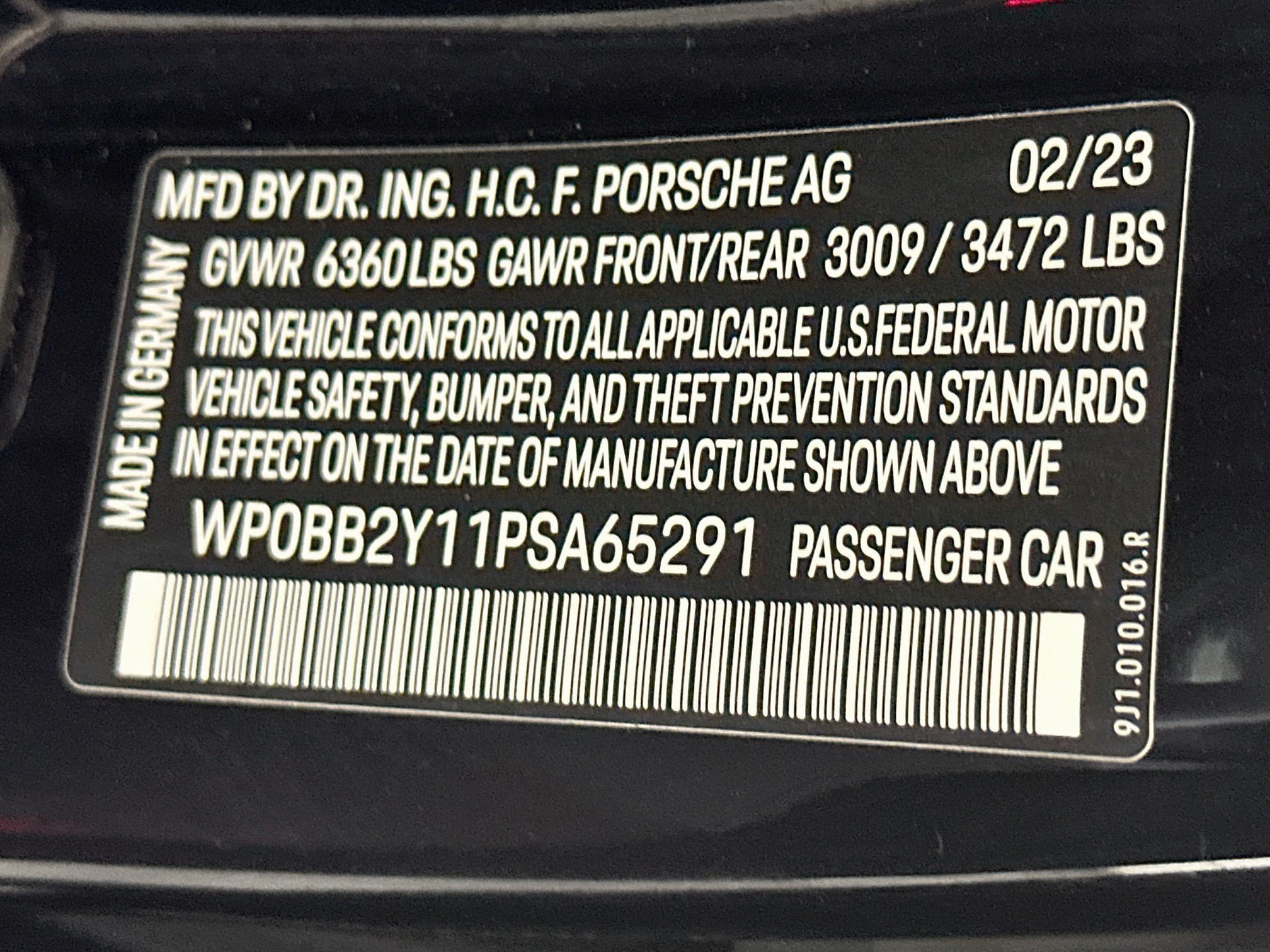 2023 Porsche Taycan 33