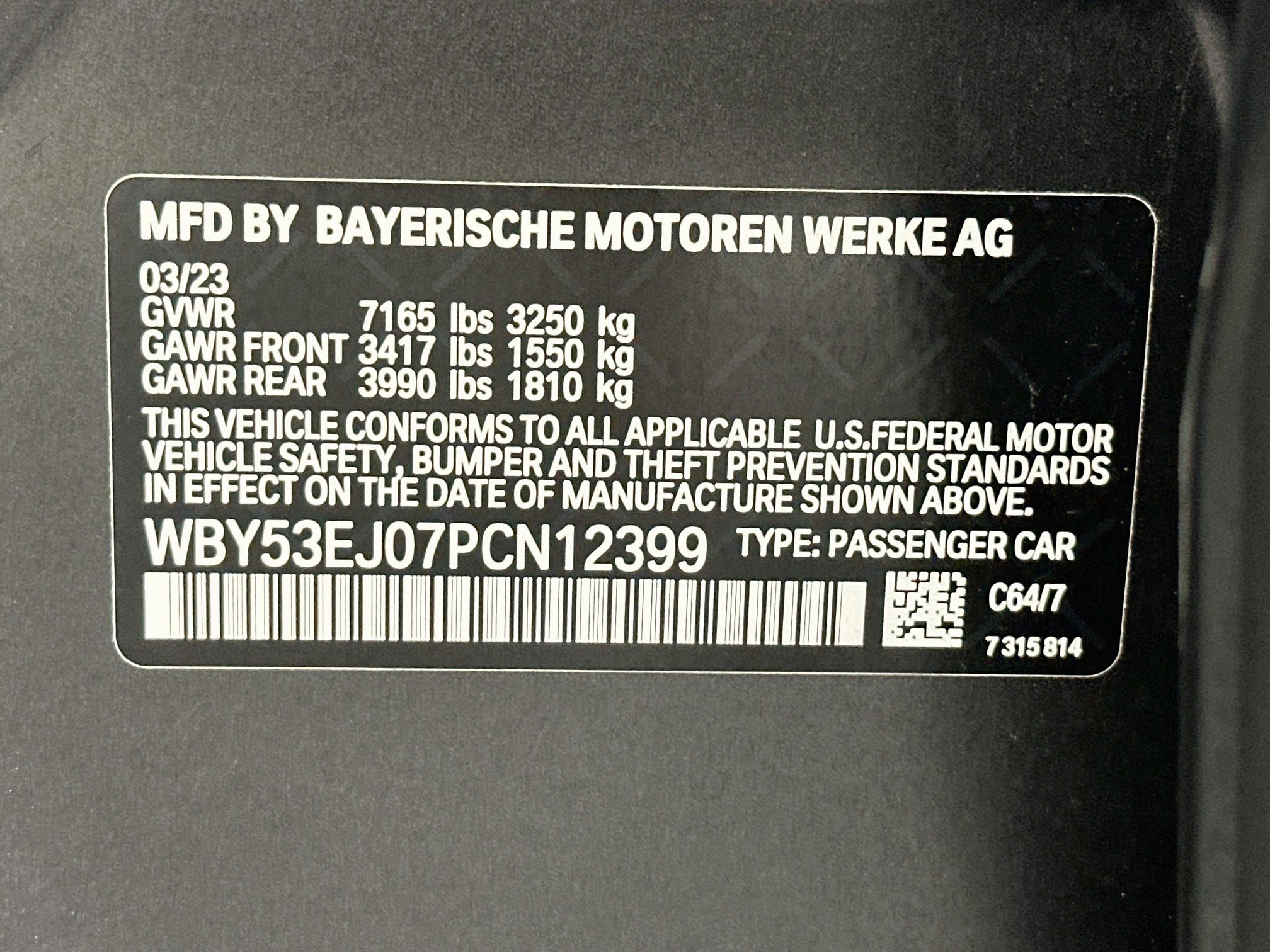 2023 BMW i7 36