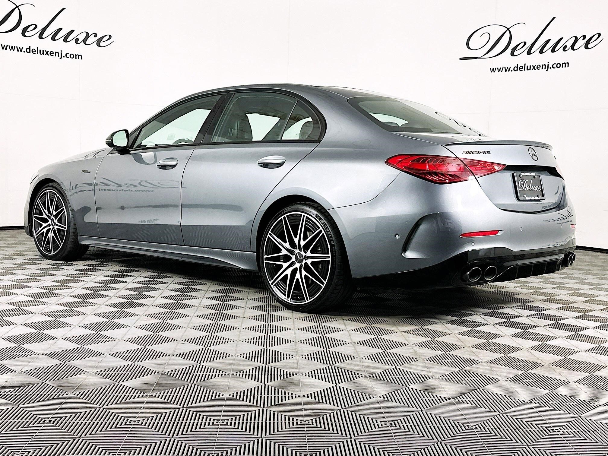 2024 Mercedes Benz C 43 AMG 4MATIC photo 4