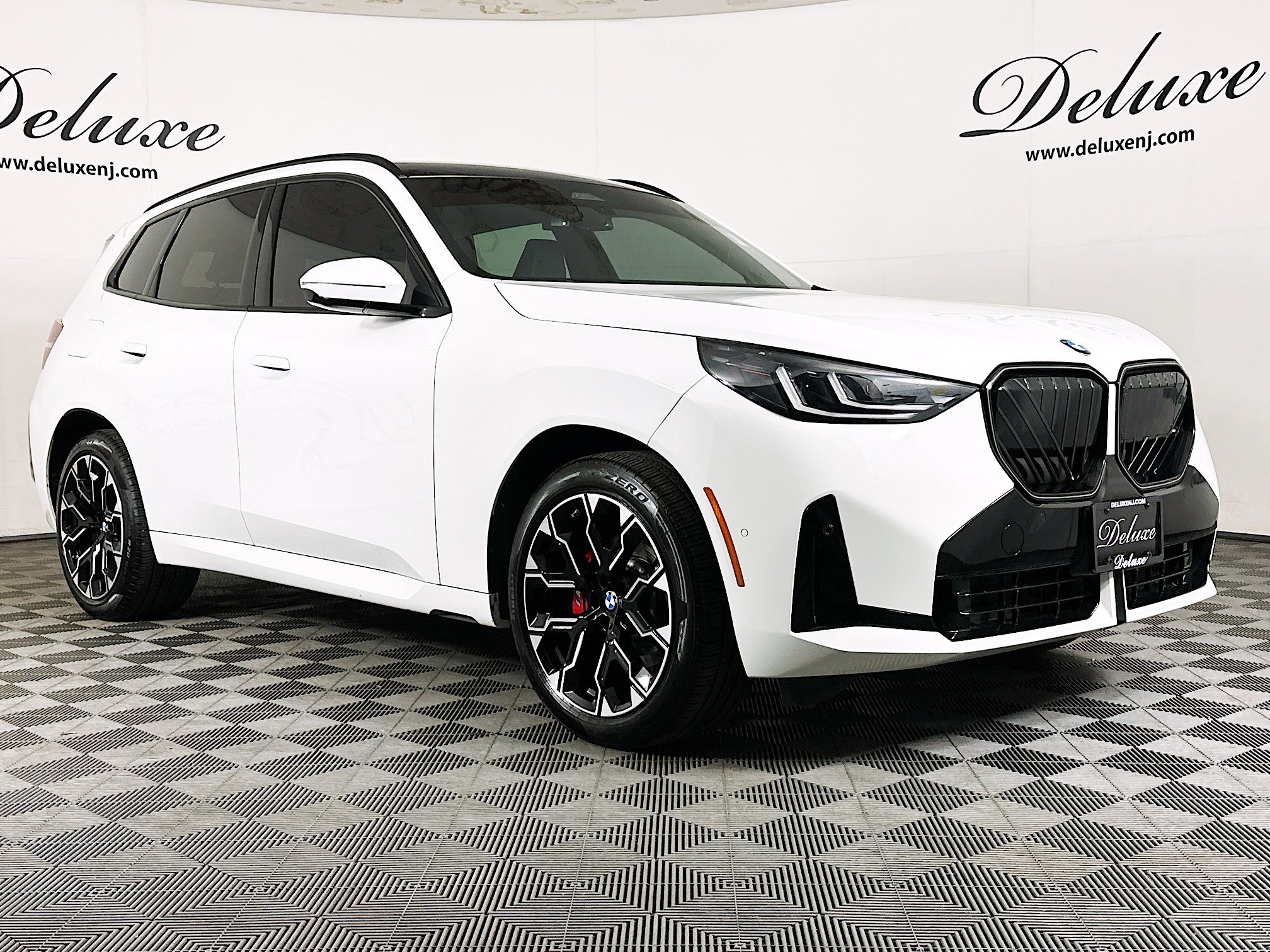 2025 BMW X3 30 XDRIVE's photo