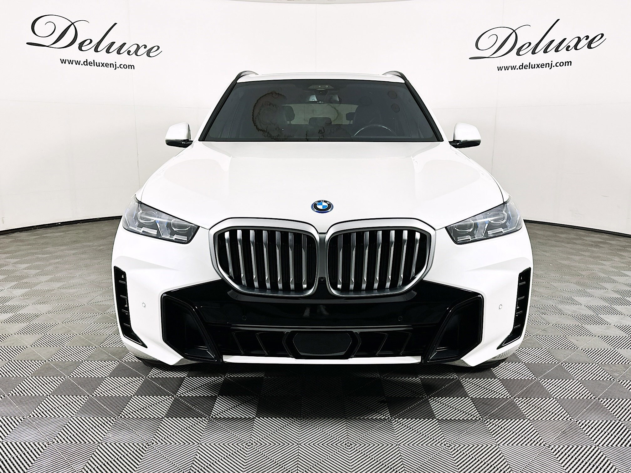 2024 Bmw X5 xDrive50e M photo 2