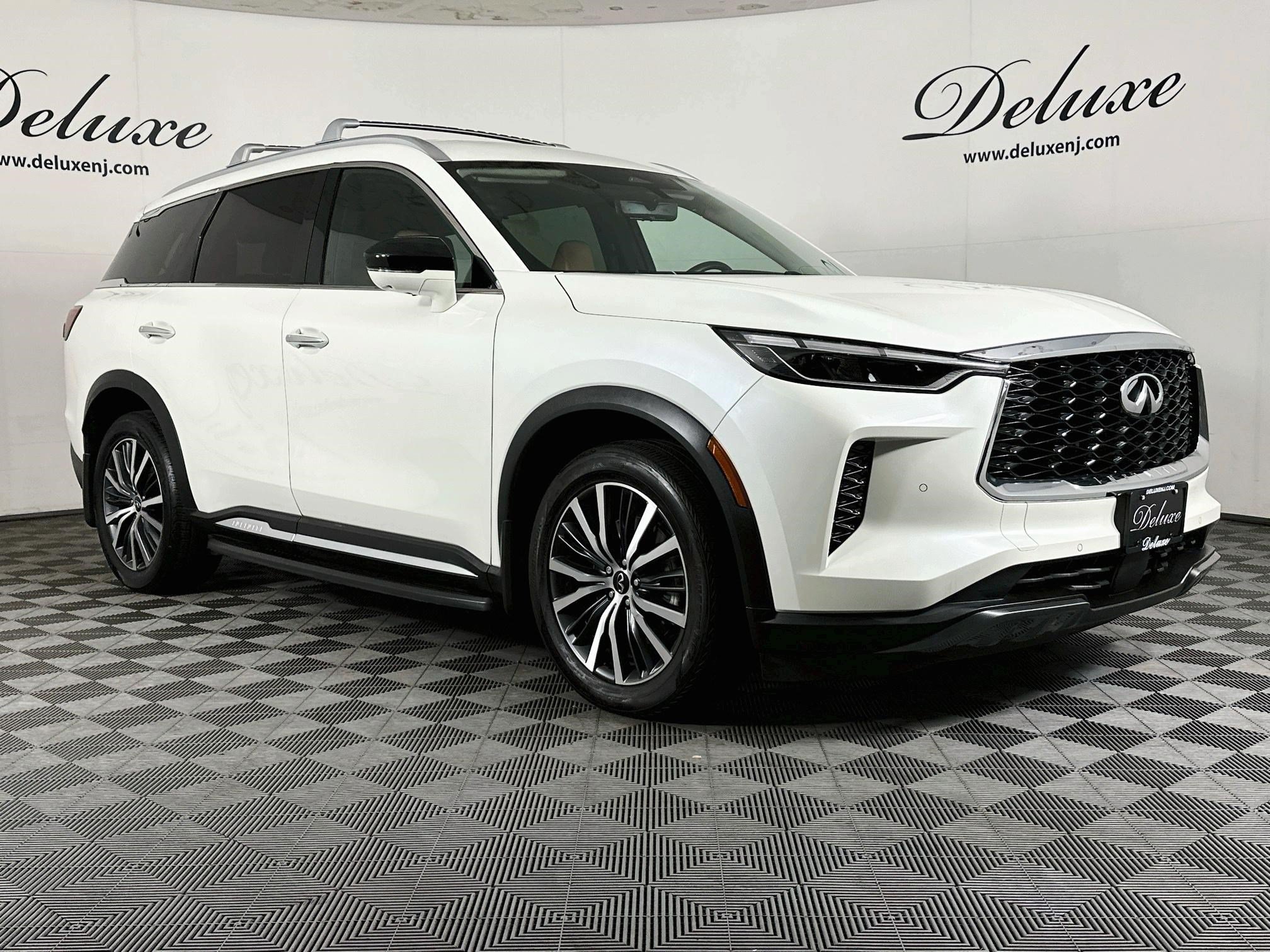 2025 INFINITI QX60 39