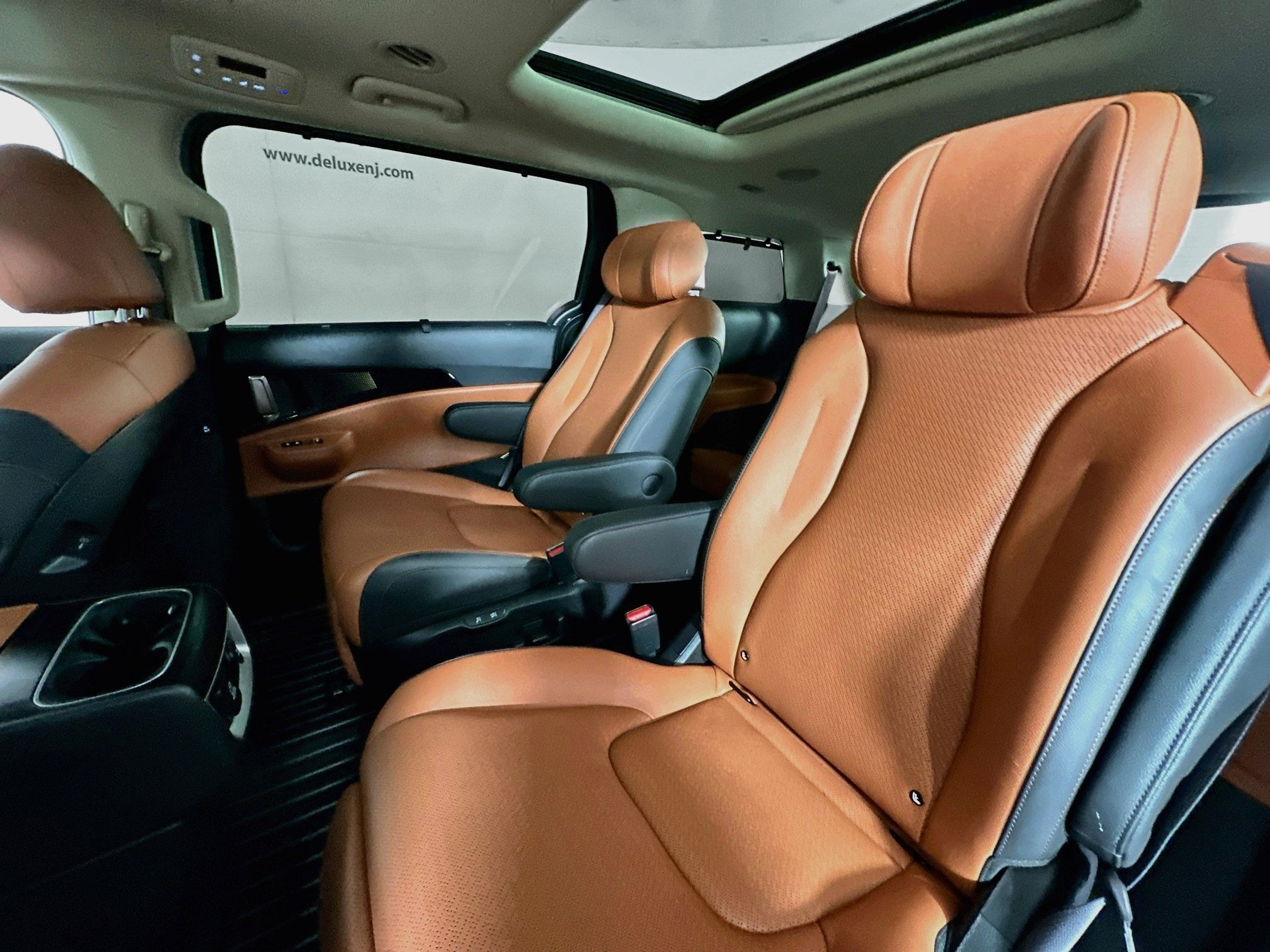 2025 Kia Carnival 22