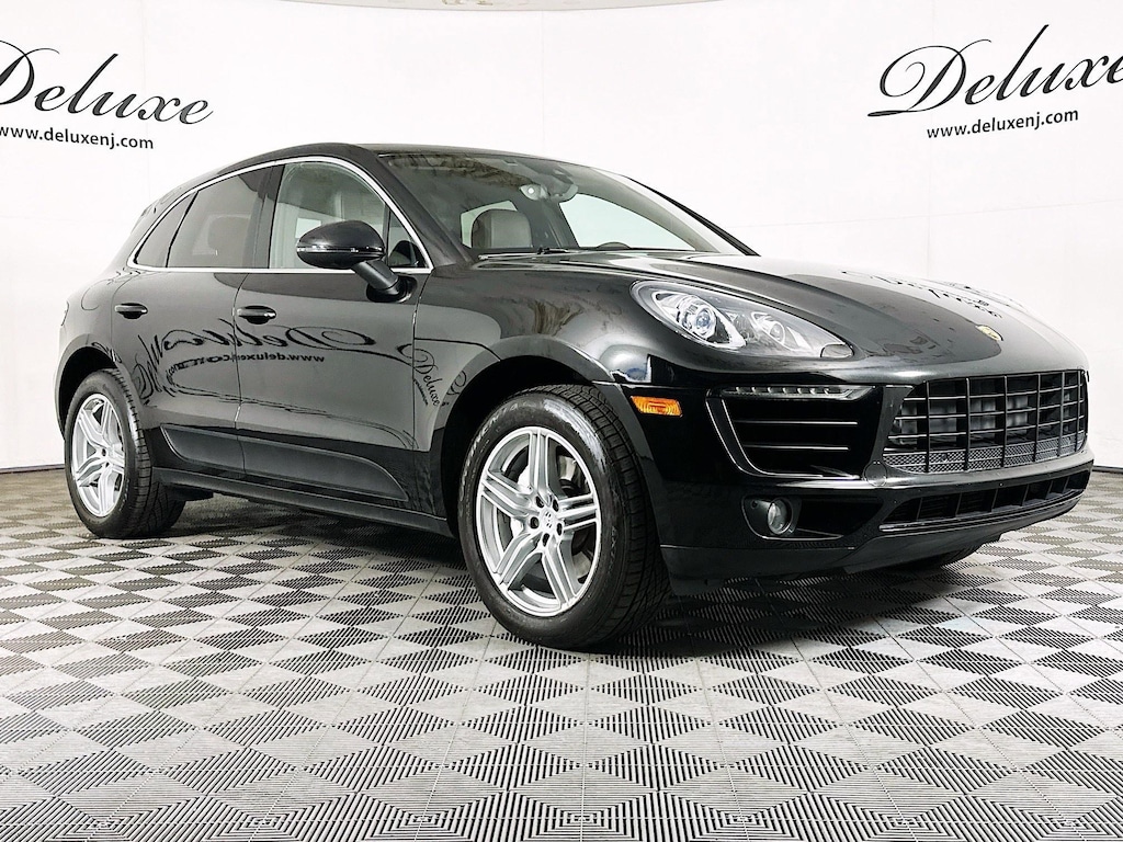 Used 2017 Porsche Macan S 3.0L Turbocharged AWD SUV,