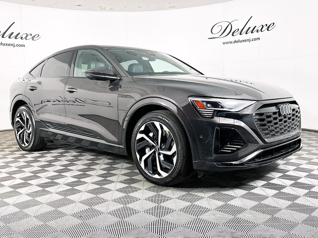 Used 2024 Audi Q8 e-tron Sportback S Line Prestige Quattro SUV,