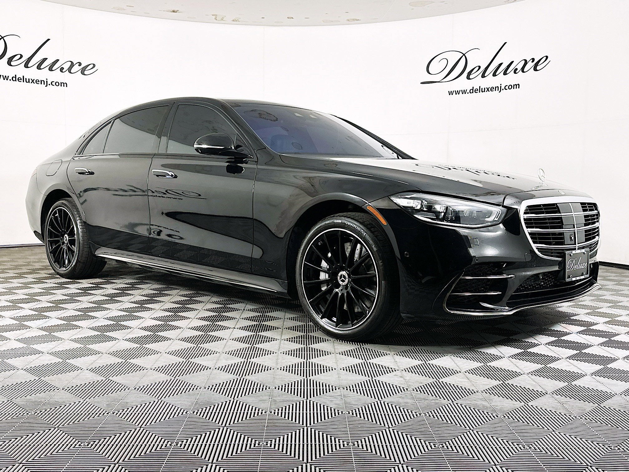 2023 Mercedes-Benz S-Class S 500's photo