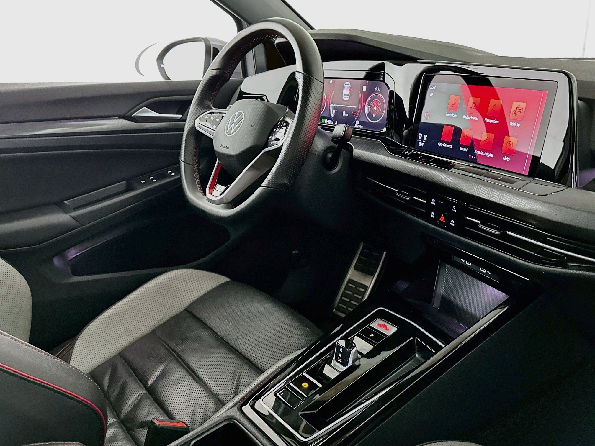 2023 Volkswagen Golf GTI 28