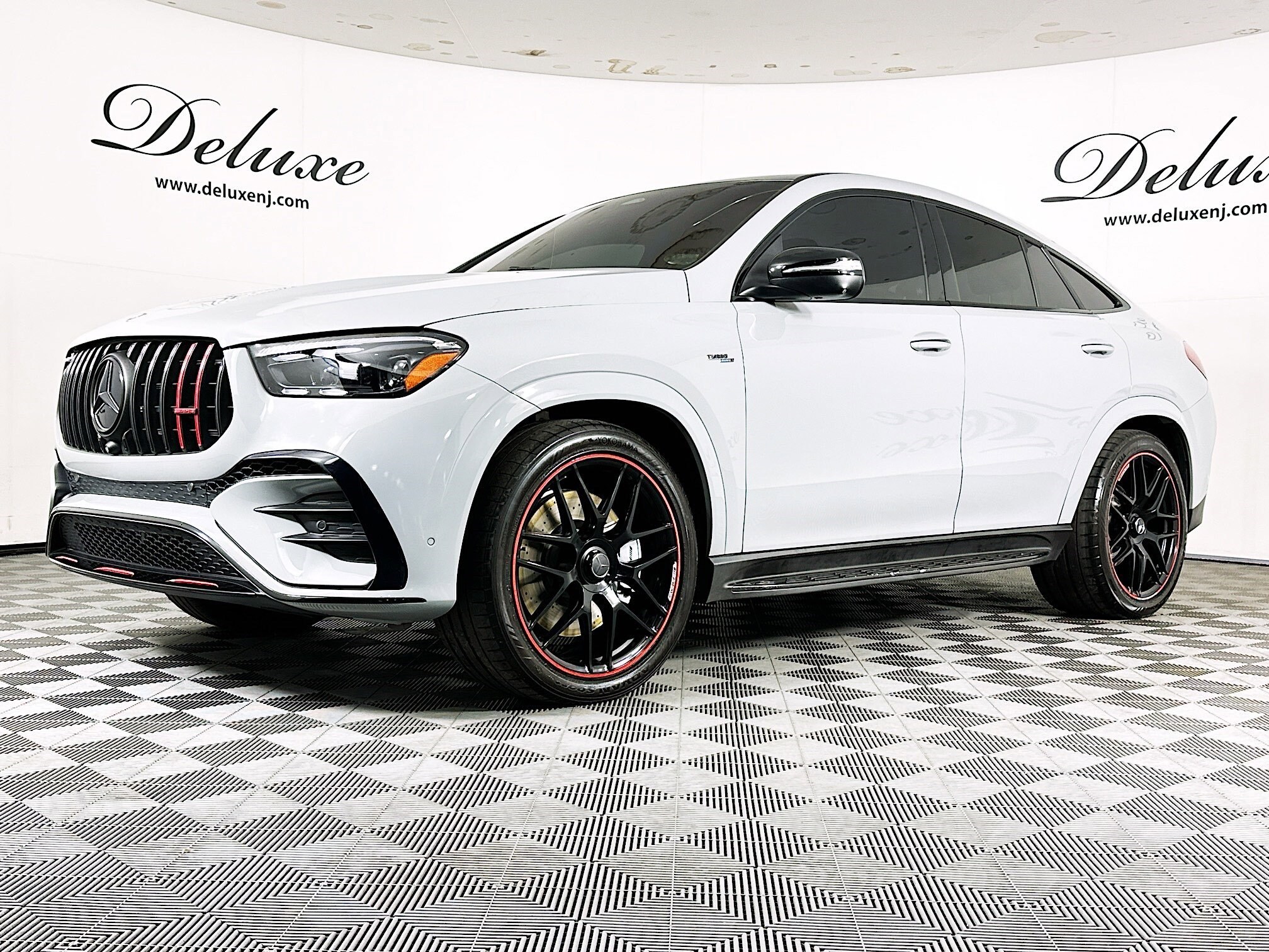 2024 Mercedes Benz GLE AMG 4MATIC photo 3