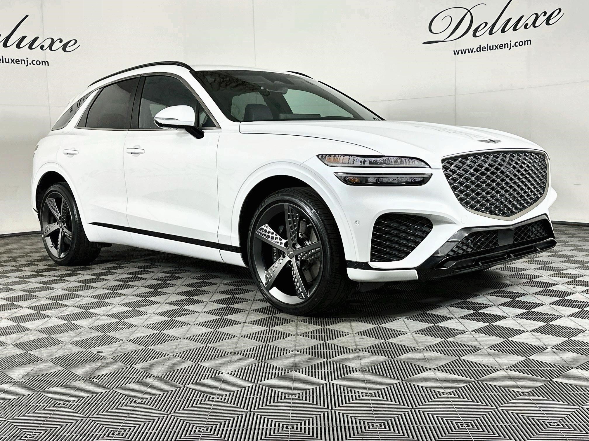 2023 GENESIS GV70