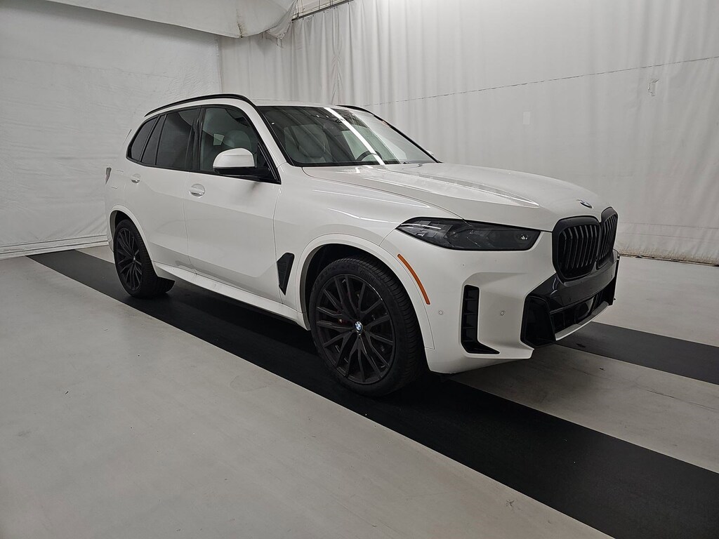 Used 2024 BMW X5 xDrive40i xDrive40i Sports Activity Vehicle