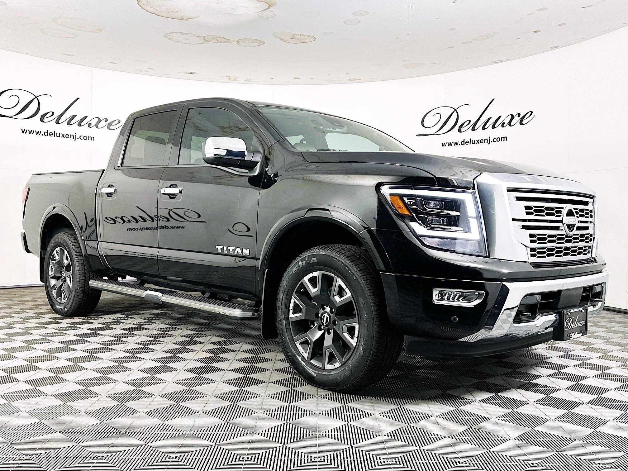 2023 Nissan Titan Platinum Reserve's photo