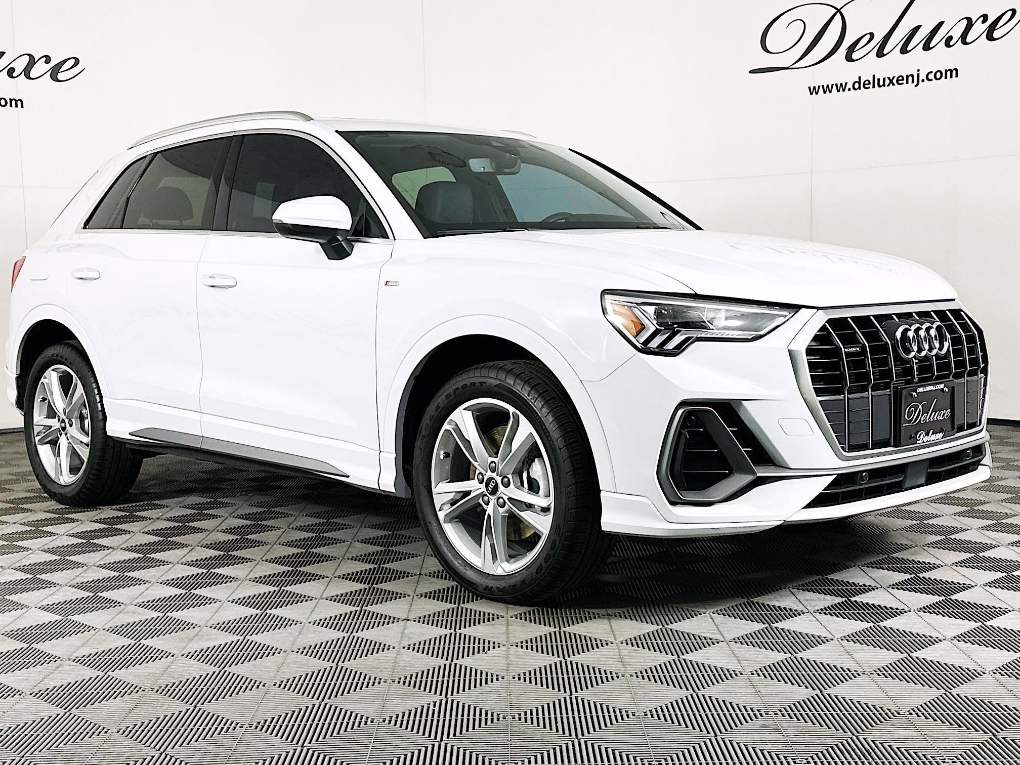2024 Audi Q3 S Line Premium's photo