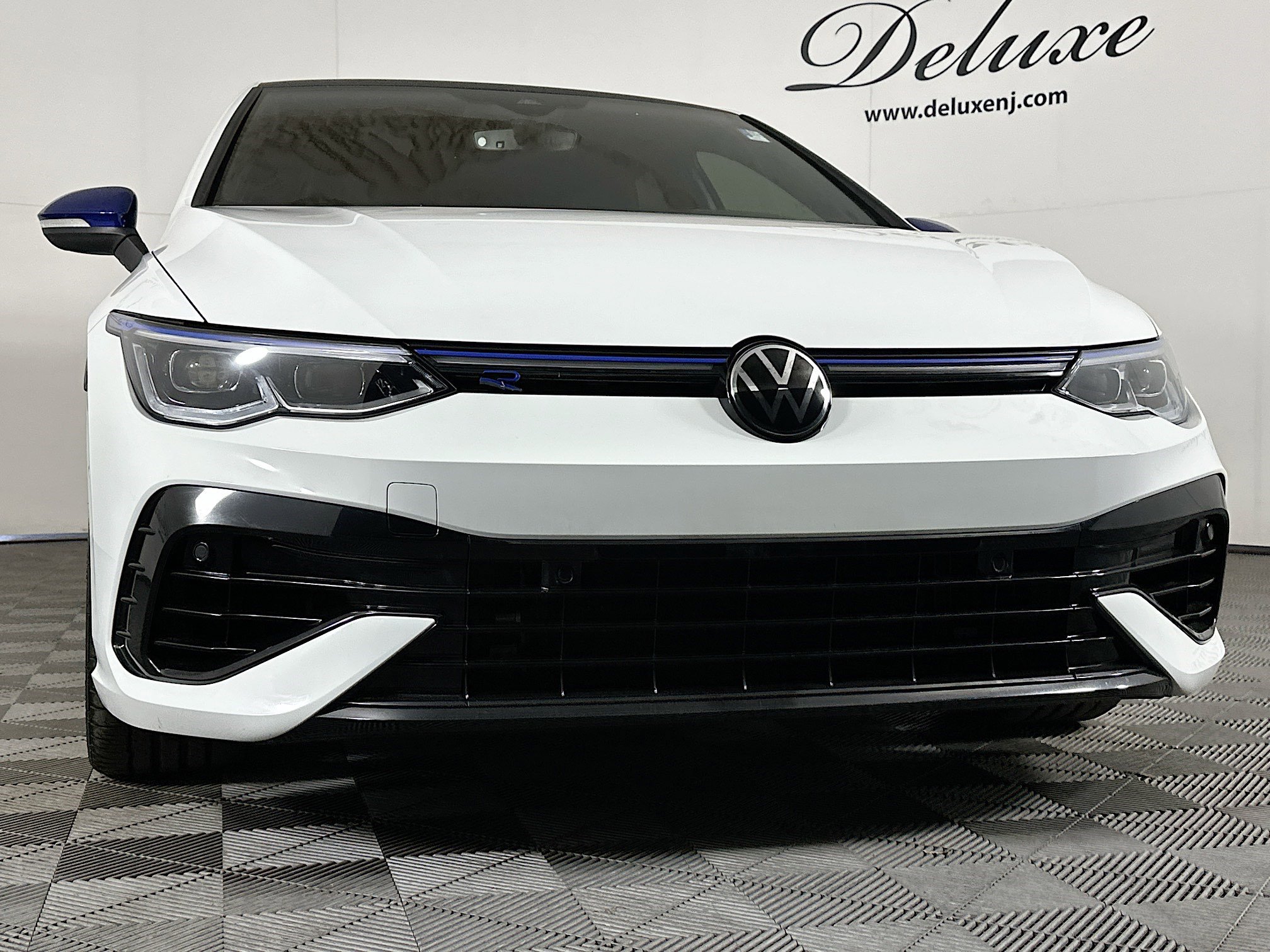 2023 Volkswagen Golf R 29