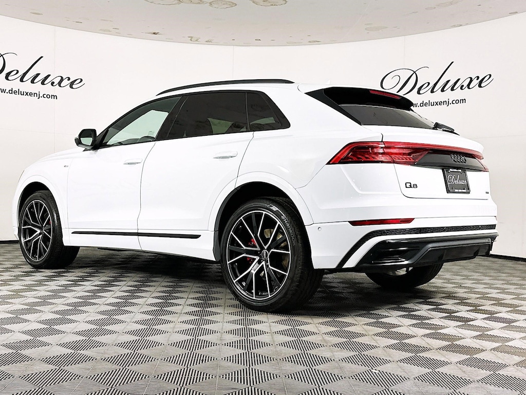 Used 2022 Audi Q8 55 TFSI Premium Plus S Line Quattro SUV,