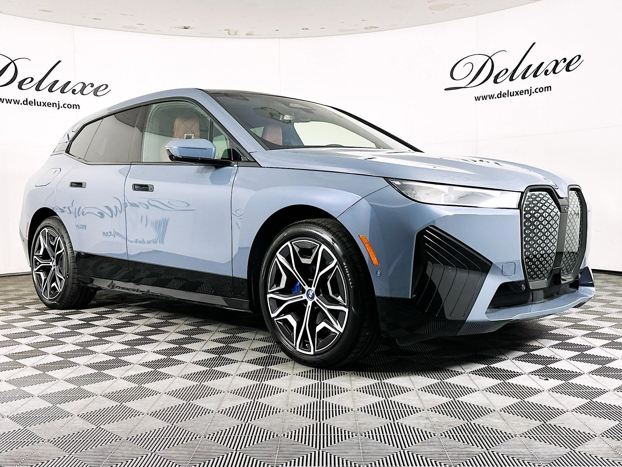 2022 BMW iX Base's photo