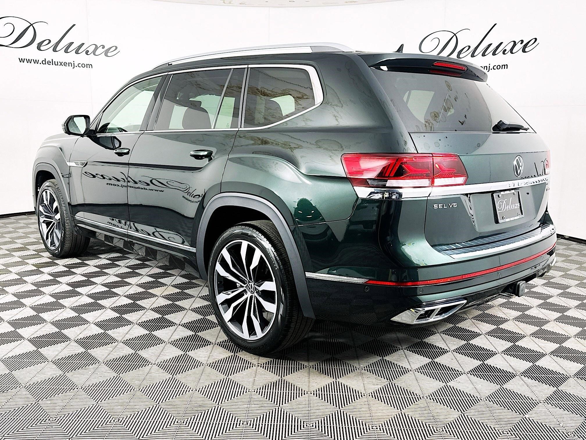2022 Volkswagen Atlas SEL Premium R-Line photo 4