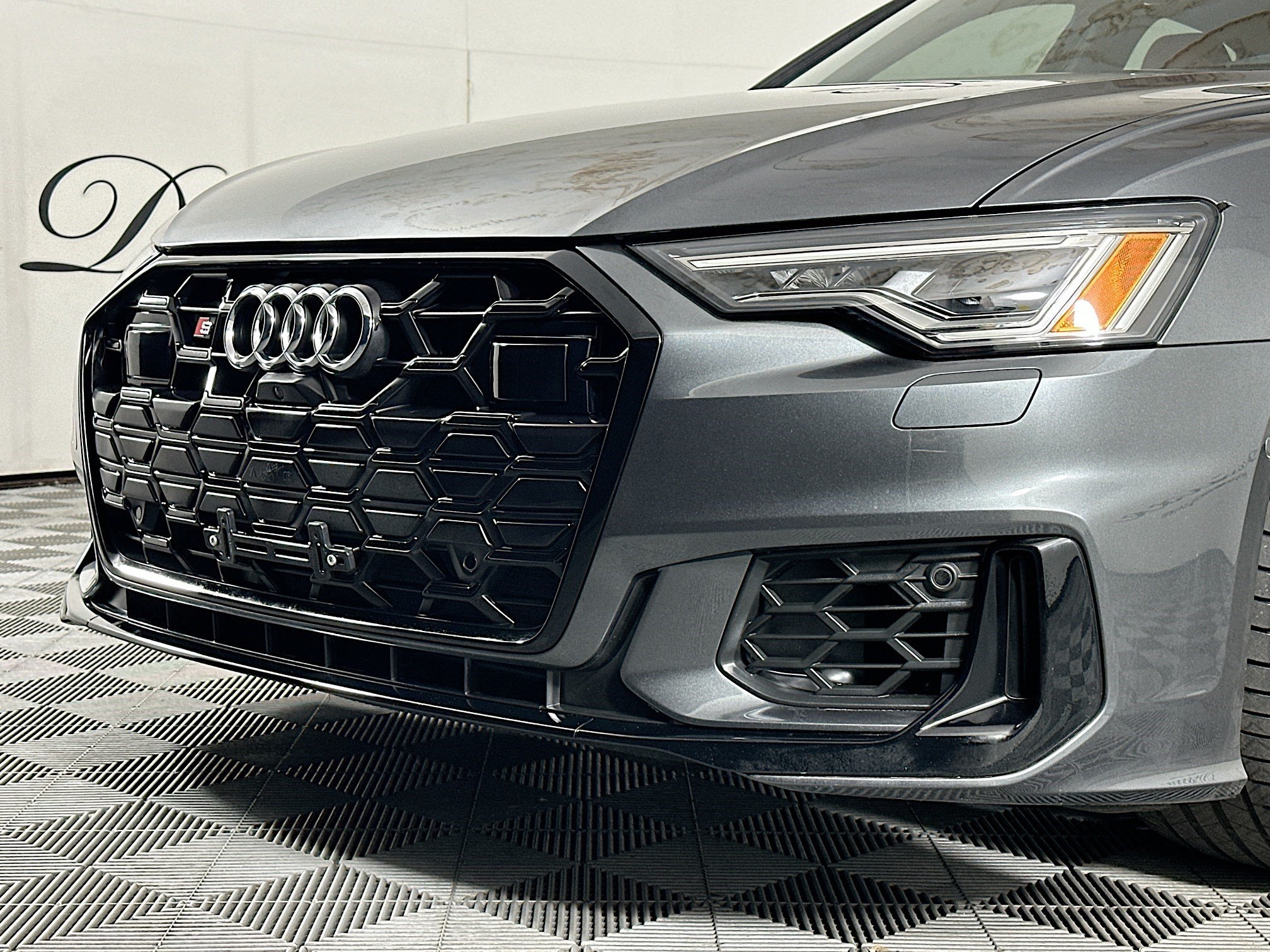 2025 Audi S6 34