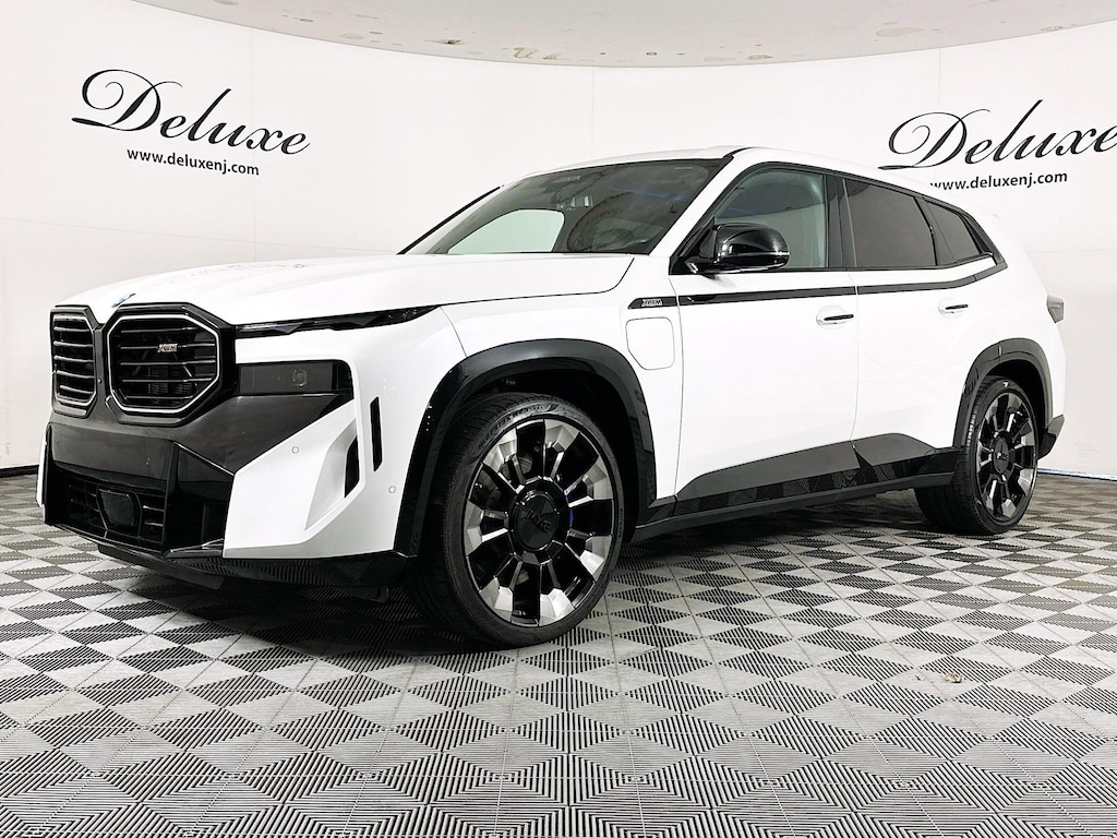 Used 2023 BMW XM 4.4L V8 Twin-Turbo xDrive SUV,