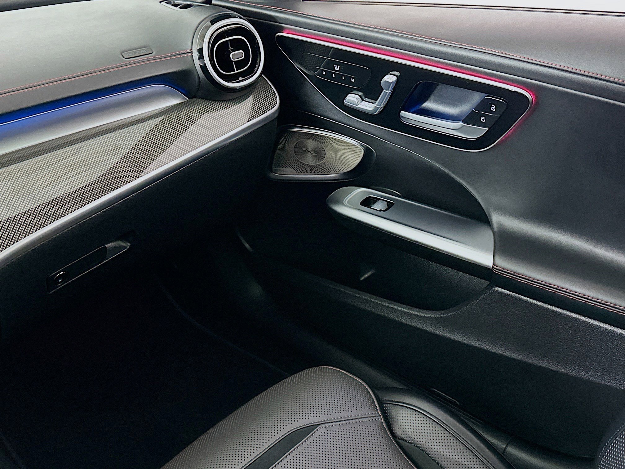 2024 Mercedes-Benz C-Class Sedan AMG C63 - Photo 21