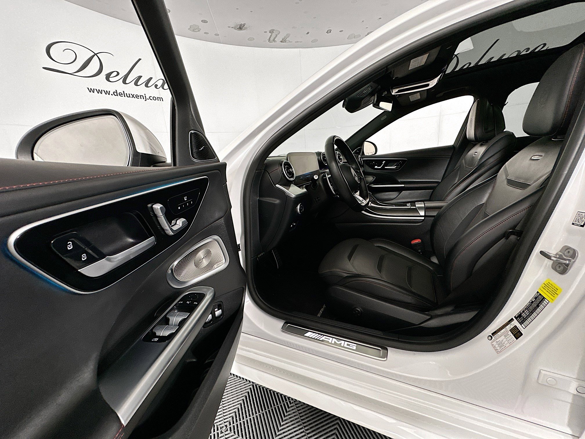2024 Mercedes-Benz C-Class Sedan AMG C63 - Photo 19