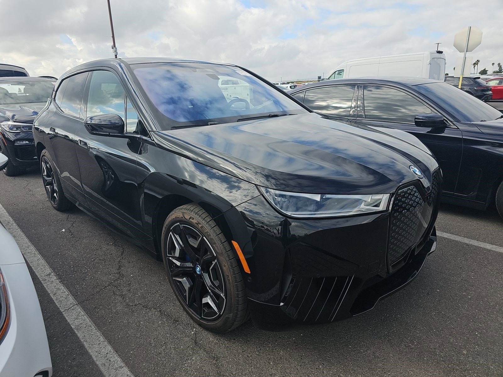 2024 BMW iX Base's photo