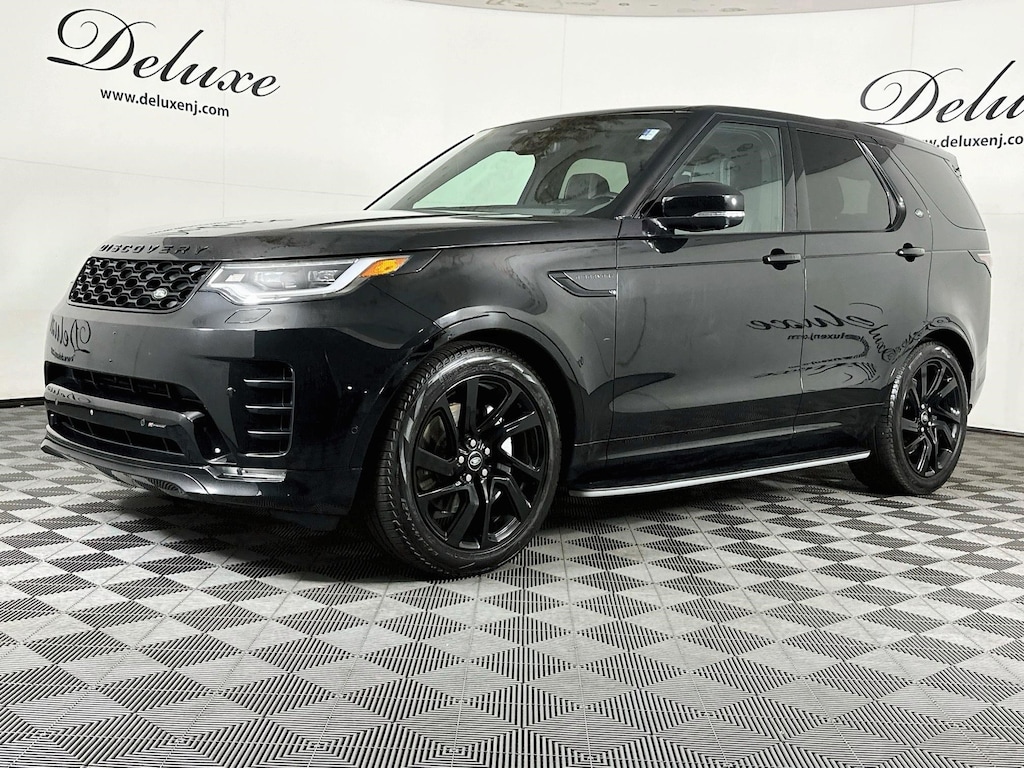Used 2023 Land Rover Discovery S R-Dynamic AWD 3-ROW SEAT SUV,